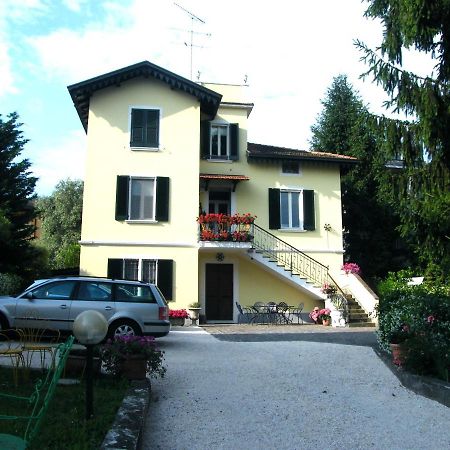 Appartamento Villa Margherita Desenzano del Garda Luaran gambar