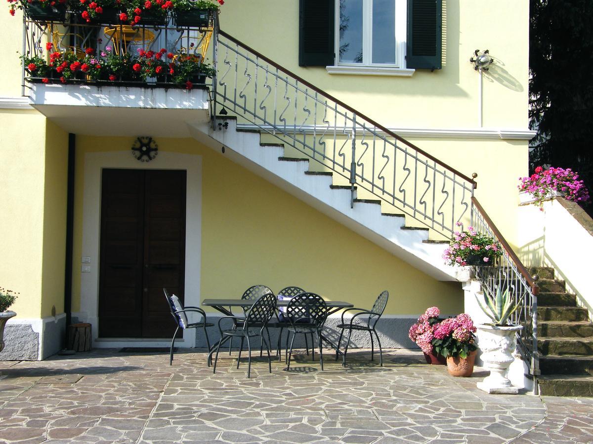 Appartamento Villa Margherita Desenzano del Garda Luaran gambar