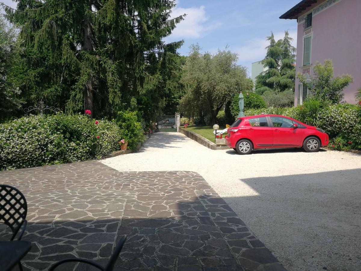 Appartamento Villa Margherita Desenzano del Garda Luaran gambar